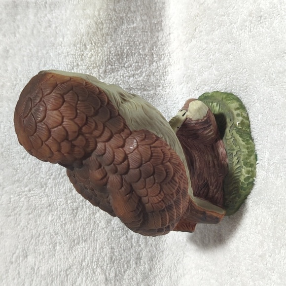 Wal-Mart Vintage Porcelain Bisque Owl Figurine - Picture 7 of 11